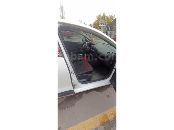 Sahibinden Renault Clio 1.2 Joy 2013 Model