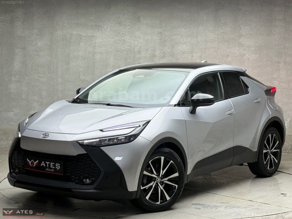 ORJİNAL HATASIZ BOYASIZ SIFIR AYARINDA TOYOTA C-HR PASSİON