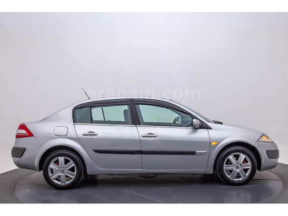 Sahibinden Renault Megane 1.6 Dynamique 2006 Model