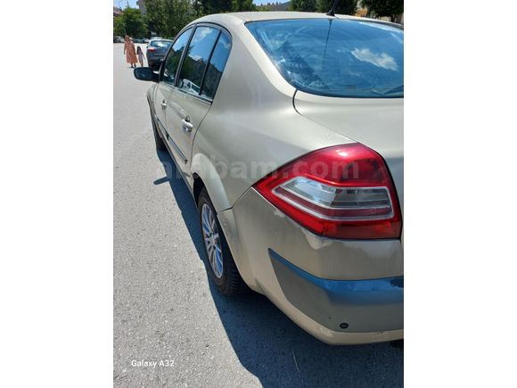 Sahibinden Renault Megane 1.6 Expression 2006 Model