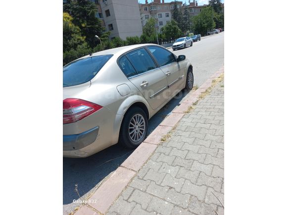 Sahibinden Renault Megane 1.6 Expression 2006 Model