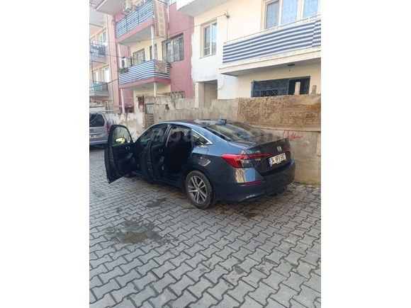 Sahibinden Honda Civic 1.5 i-VTEC Elegance 2023 Model