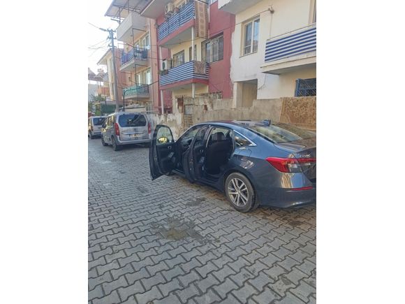 Sahibinden Honda Civic 1.5 i-VTEC Elegance 2023 Model