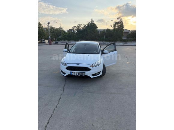 Sahibinden Ford Focus 1.6 TDCi Style 2015 Model Antalya