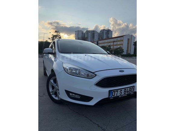 Sahibinden Ford Focus 1.6 TDCi Style 2015 Model Antalya