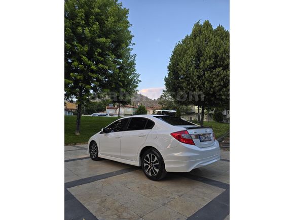 Hatasız Boyasız 2016 Civic Black Edition