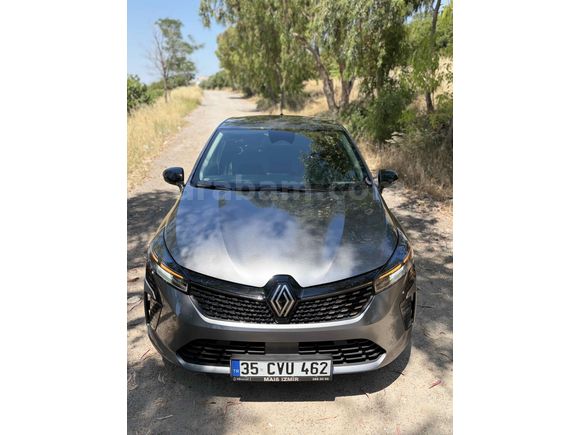 Sahibinden Renault Clio 1.0 TCe Evolution 2025 Model 