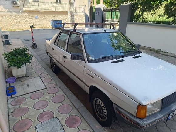 Sahibinden Renault R 9 1.4 Broadway 1992 Model