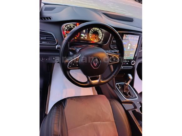 Sahibinden Renault Megane 1.3 TCe Joy 2022 Model