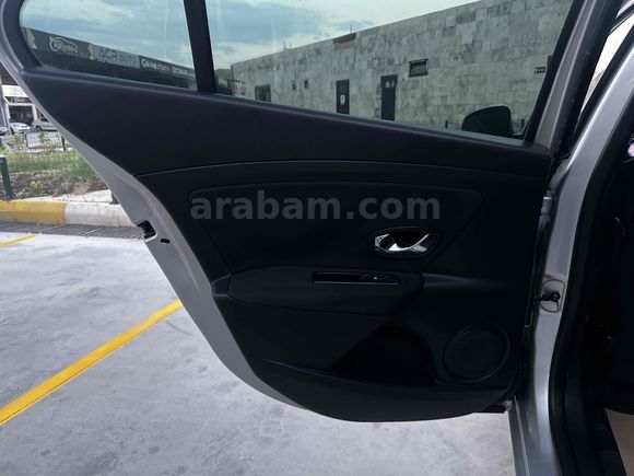 Galeriden Renault Fluence 1.5 dCi Touch 2012 Model Denizli
