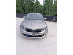 Sahibinden Skoda Octavia 1.6 TDI Style 2018 Model Kırşehir 205.000 km Gri