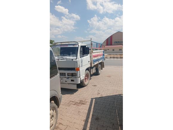 Sahibinden Isuzu NKR 5.5 E 04