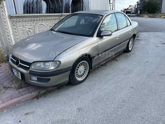 Galeriden Opel Omega 2.0 CD 1997 Model Konya
