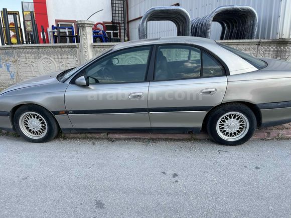 Galeriden Opel Omega 2.0 CD 1997 Model Konya