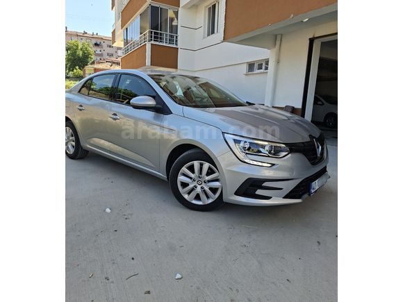 Sahibinden1.3 TCe Touch 2025 pazarlıksız SON FİYAT