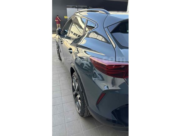 Sahibinden Cupra Formentor 1.5 e-TSI Mhev Impulse 2025 Model 