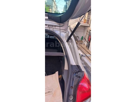 Sahibinden Renault Clio 1.6 Extreme Edition 2012 Model
