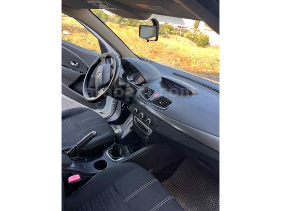 Galeriden Renault Fluence 1.5 dCi Touch 2015 Model Gaziantep