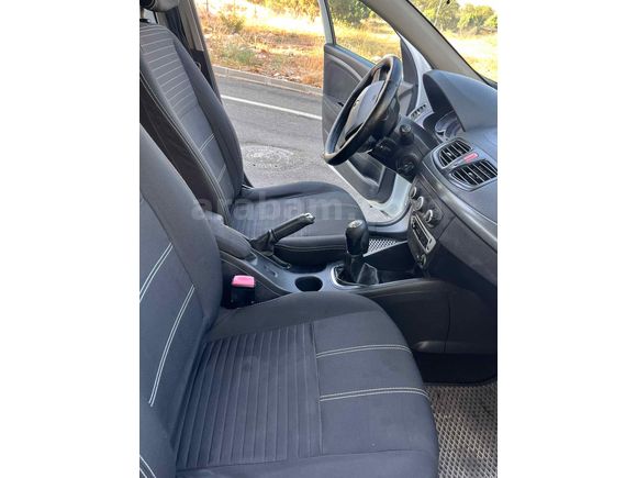Galeriden Renault Fluence 1.5 dCi Touch 2015 Model Gaziantep