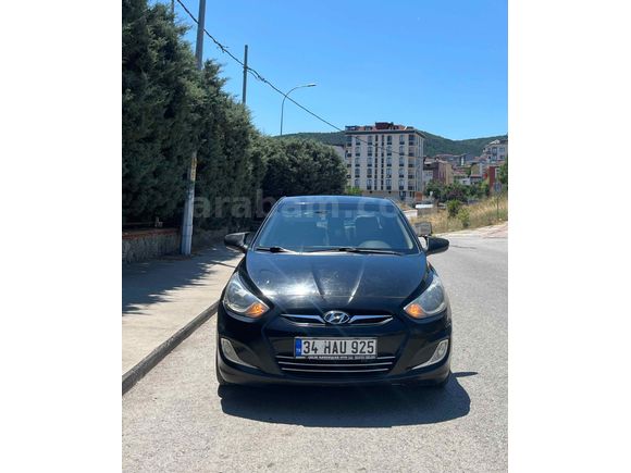 Sahibinden Hyundai Accent Blue 1.6 CRDI Mode Plus 2013 Model 