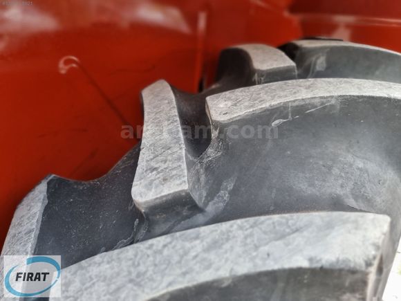 FIRAT TARIM DAN 8095 TÜMOSAN 2015 MODEL 3995 SAAT KLİMALI