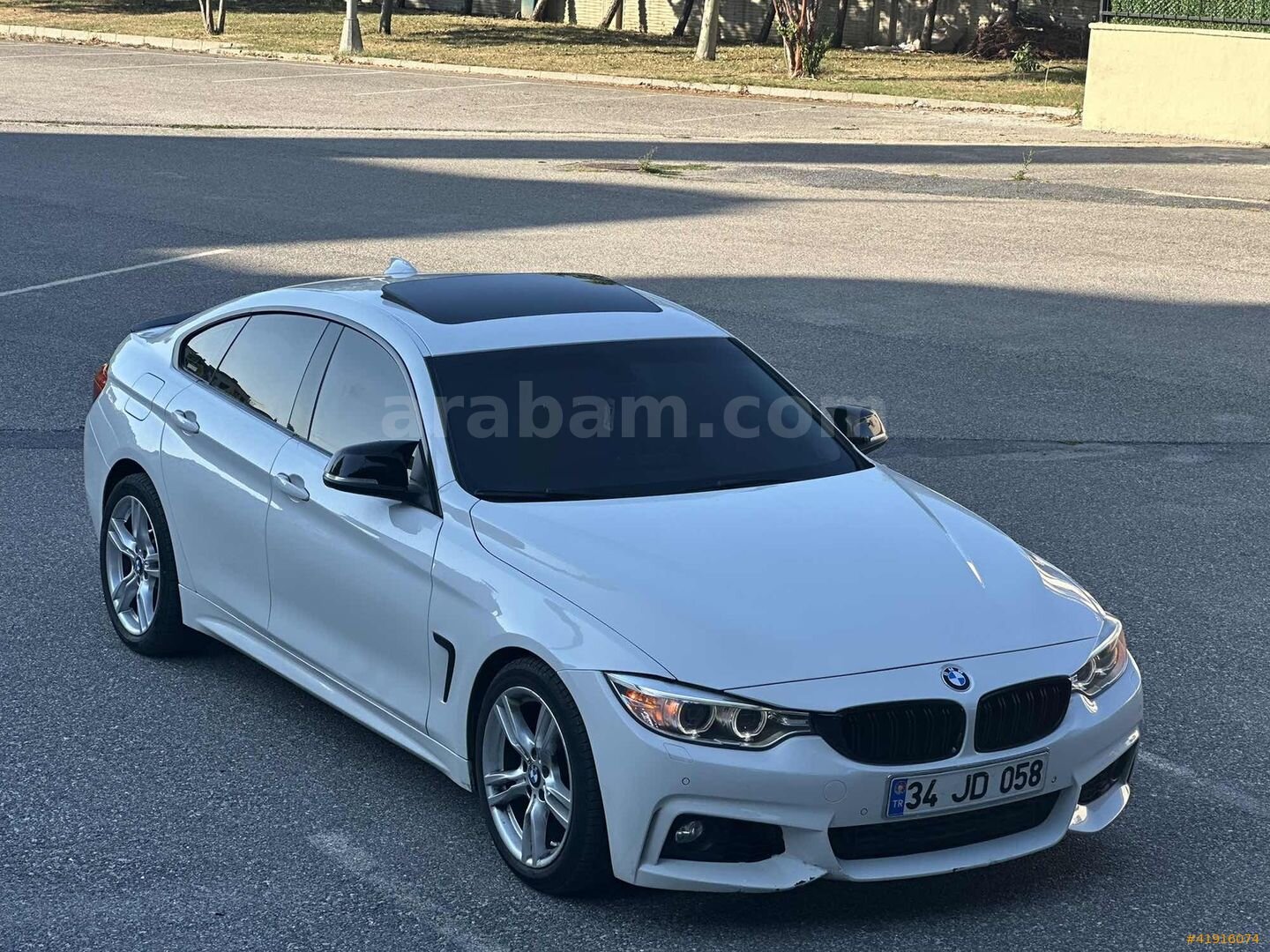 Galeriden BMW 4 Serisi 418i Gran Coupe Prestige 2015 Model İstanbul 185.000 km Beyaz 2