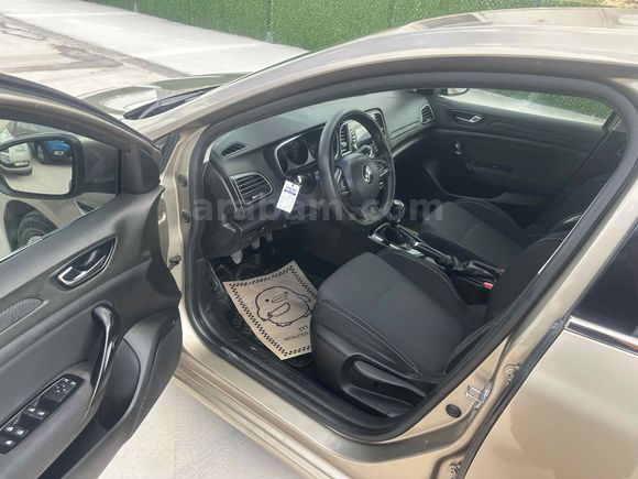 Galeriden Renault Megane 1.6 Joy 2017 Model Yozgat