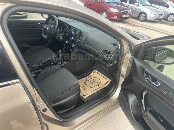 Galeriden Renault Megane 1.6 Joy 2017 Model Yozgat