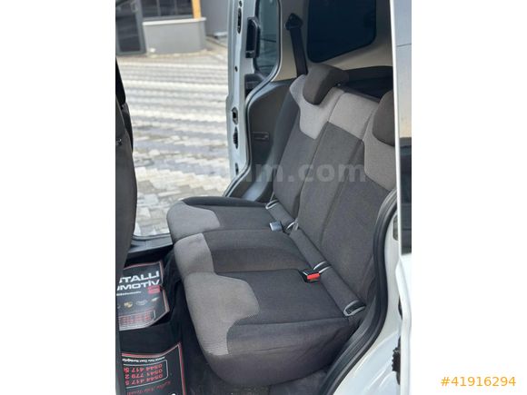 2017 FORD COURİER OTOMOBİL RUHSATLI HATASIZ 190 BİN KM