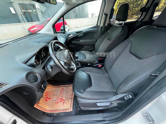 ACİL784950TL2023COURİER 1.5TDCİ TITANİUM PLUS MULTİMEDIA 85000KM