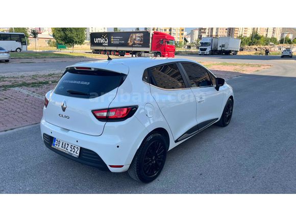 Galeriden Renault Clio 1.2 Joy 2016 Model Kayseri