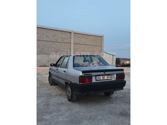 Sahibinden Renault R 9 1.4 Broadway 1987 Model