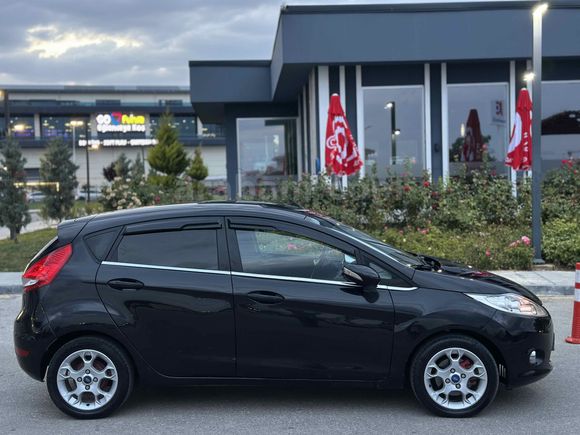 2012 MODEL TAM OTOMATİK 65.000KM