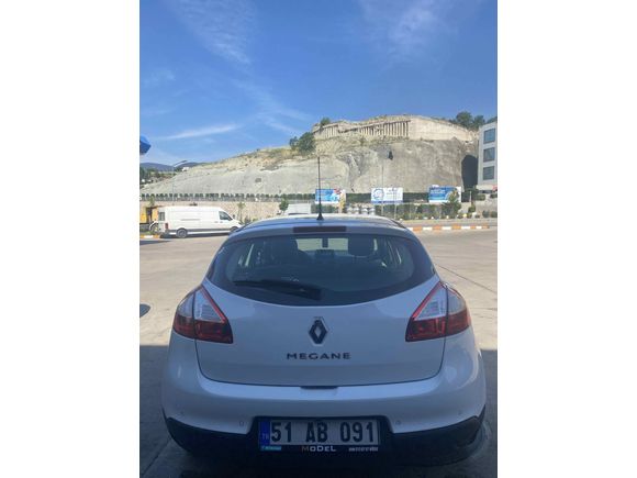 Sahibinden Temiz Renault Megane3  