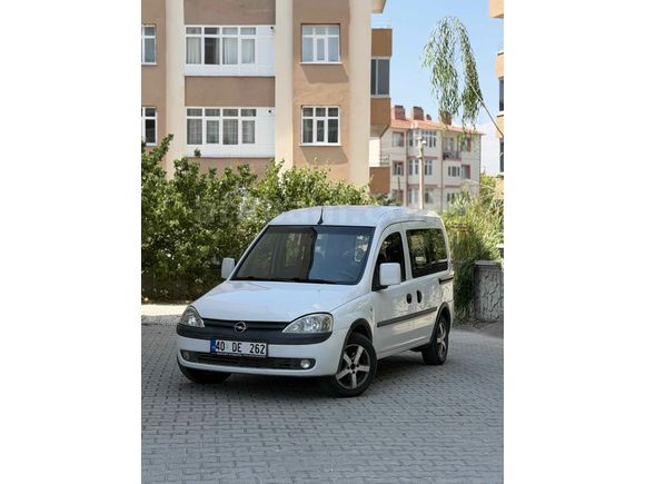 Çift Sürgü Otomobil Ruhsat 1.7 Combo