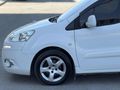 UZMAN AUTO DAN 2013 MODEL KM 220 BİN DE HATASIZ TEMİZ AİLE ARACI