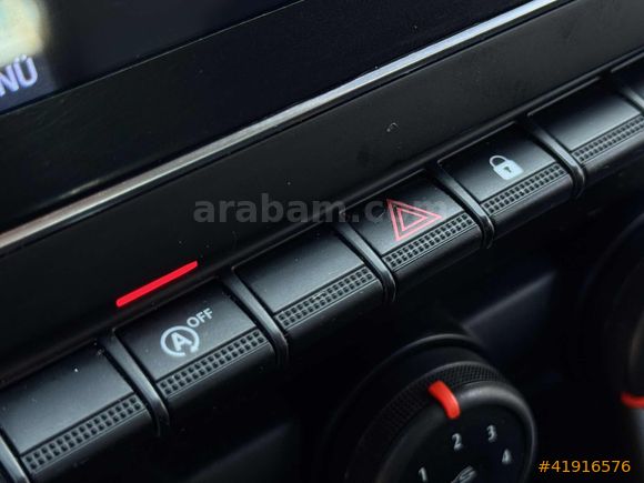 2021 MODEL HATASIZ DEĞİŞENSİZ 114 BİN KM'DE TESLA EKRANLI