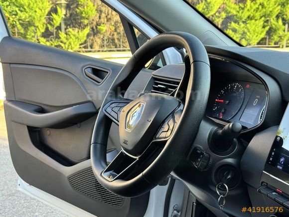 2021 MODEL HATASIZ DEĞİŞENSİZ 114 BİN KM'DE TESLA EKRANLI