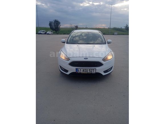 Sahibinden Ford Focus 1.6 TDCi Trend X 2015 Model