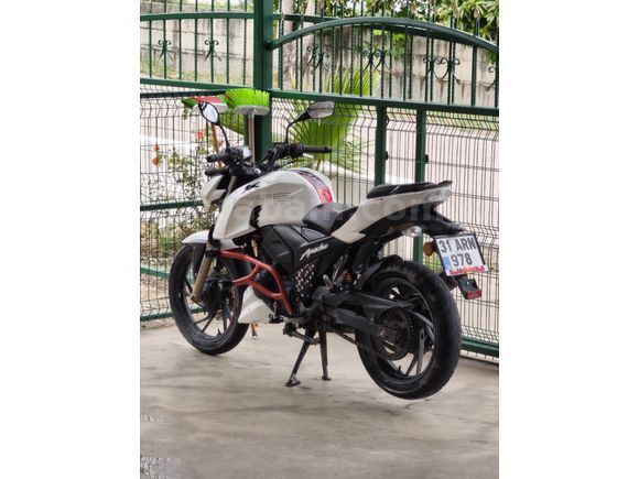 YENİLENMİŞ YAZA HAZIR TVS Apache RTR 200