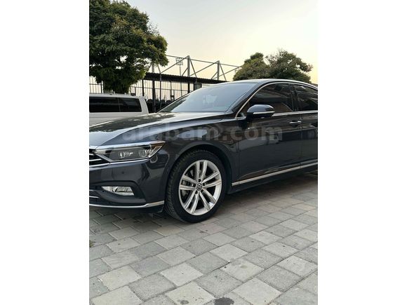 Sahibinden Volkswagen Passat 1.5 TSi Elegance 2022 Model 