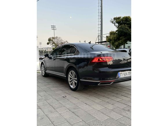 Sahibinden Volkswagen Passat 1.5 TSi Elegance 2022 Model 