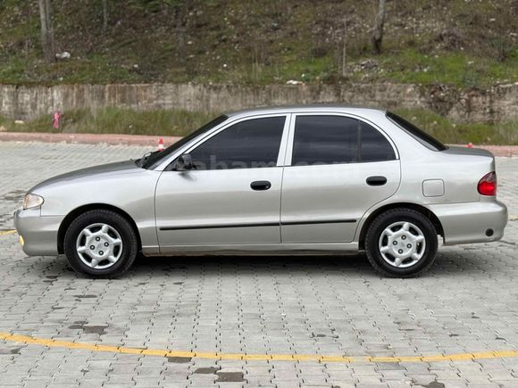 Sahibinden Hyundai Accent 1.3 LS 1998 Model 