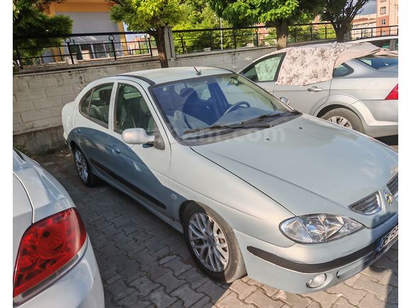 Sahibinden Renault Megane 1.6 Expression 2003 Model 