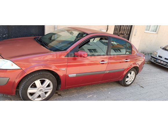 Megane 1.6 Dynamique 2005 Model düşük km