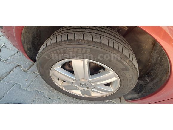 Megane 1.6 Dynamique 2005 Model düşük km