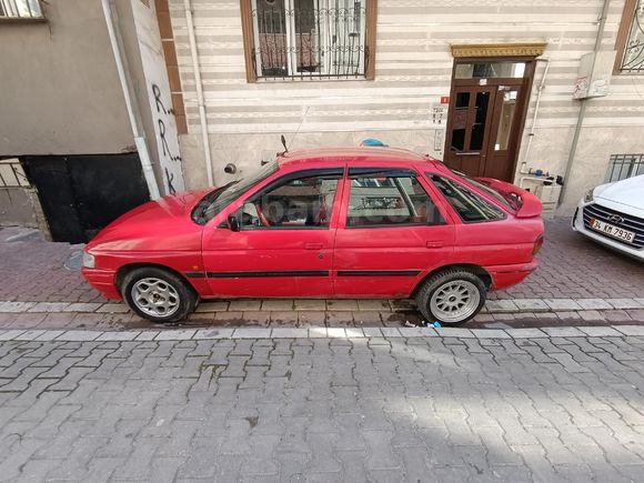 Sahibinden Ford Escort 1.6 CLX 1994 Model