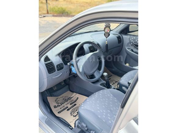 Sahibinden Hyundai Accent 1.3 Admire 2006 Model 