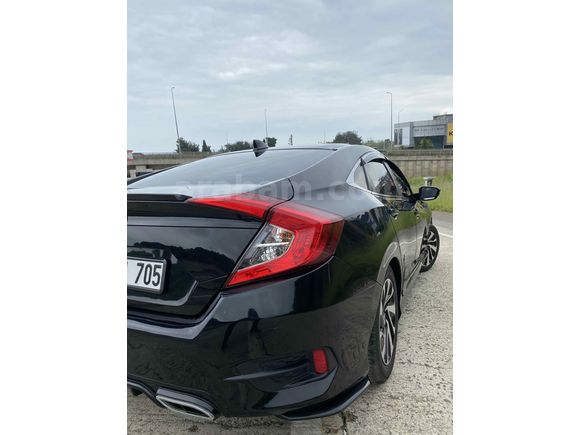 Sahibinden Honda Civic 1.6i VTEC Eco Elegance 2017 Model 