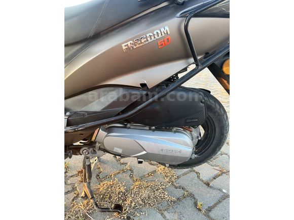 Honda Blok Freedom 50/125